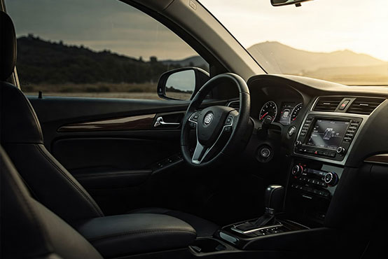 Interior-of-a-car-with-sunlight-shining-through-the-windshield-in-Orlando.